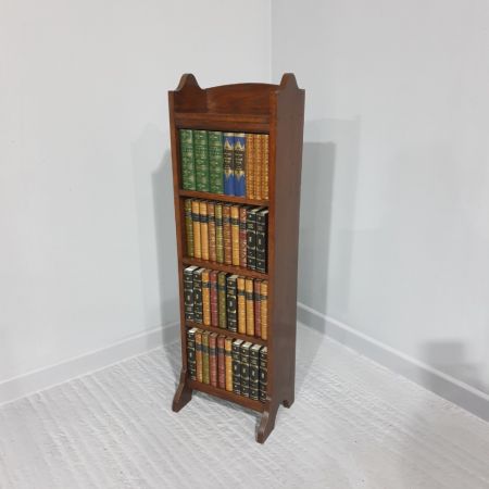 Antikes schlankes Bücherregal / open bookcase aus Eichenholz