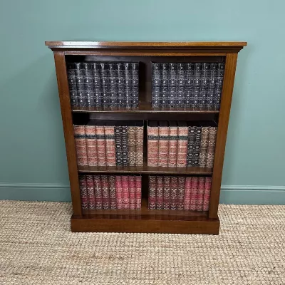 Antikes Viktorianisches Bücherregal / open bookcase aus Mahagoni