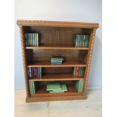 Antikes Bücherregal / open bookcase aus hellem Eichenholz