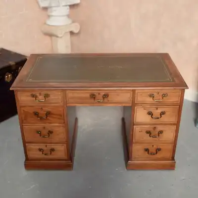Massiv Mahagoni Schreibtisch