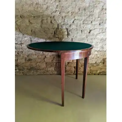 Spieltisch aus Mahagoni