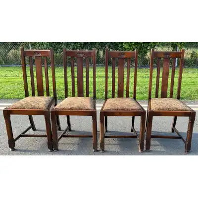 Esszimerstühle Set 