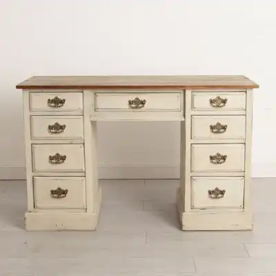 Antiker Schreibtisch 