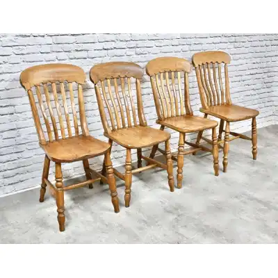 Set aus 4 Windsor Küchenstühlen – 19. Jahrhundert