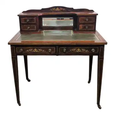 Antiker viktorianischer Schreibtisch mit Intarsien und Lederauflage