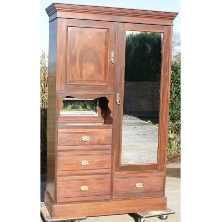 Edwardianischer Nussbaum Massiv Kleiderschrank