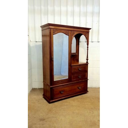 Antiker edwardianischer Mahagoni Kleiderschrank  um 1900