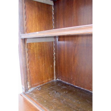 Hohes Mahagoni Bücherregal spätes 19. Jahrhundert