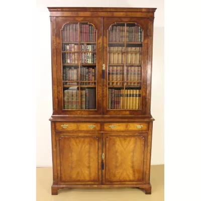 Antiker Wurzelholz Nussbaum Bücherschrank 1890
