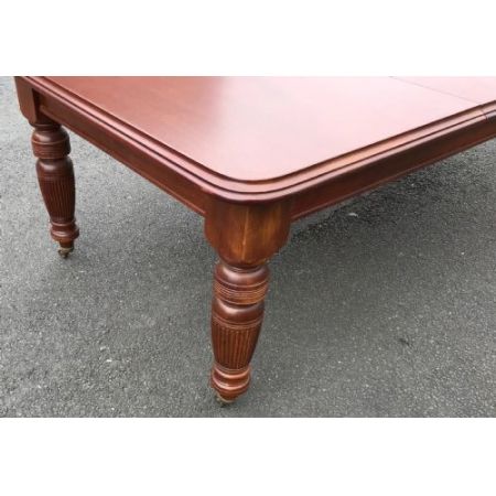 Viktorianischer ausziehbarer Esstisch