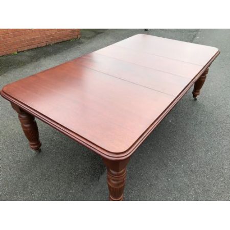 Viktorianischer ausziehbarer Esstisch