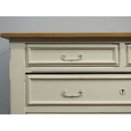 Antike Französische Kommode  Weichholz Cremefarbend