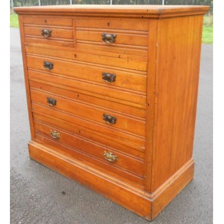 Edwardian Satin Nussbaum Kommode