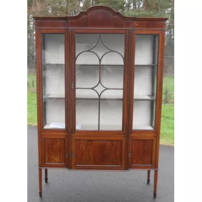 Edwardian Intarsien Mahagoni  Vitrine  1890