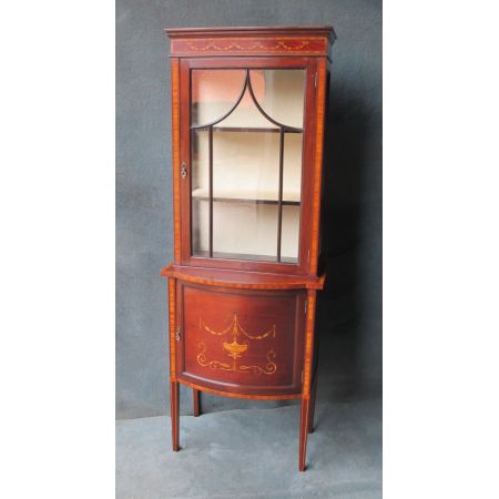 Abgerundete Edwardian Mahagoni Vitrine  Intarsien 1890