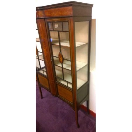 Sheraton Revival Intarsien Mahagoni-Vitrine England 1890