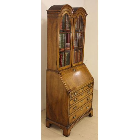 Nussbaum Sekretär und Bücherregal  von ca. 1900 Original