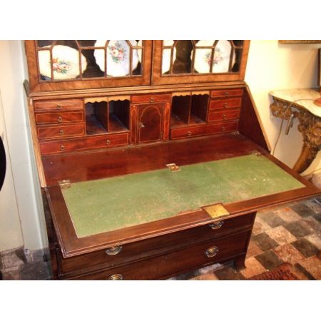 George III. Intarsien Mahagoni Sekretär und Bücherregal