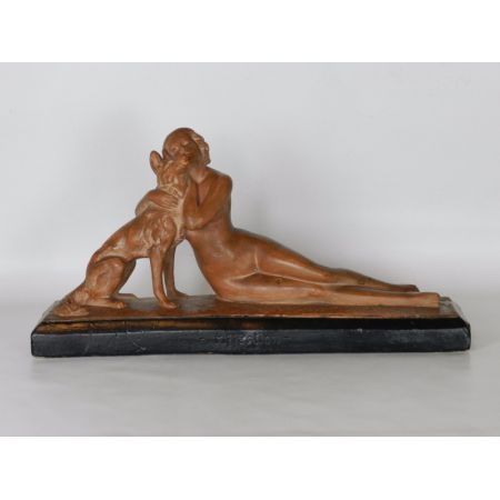 Art Deko Skulptur 'Affection' von Bacci  320 France" signiert aus den 1920er Jahren.