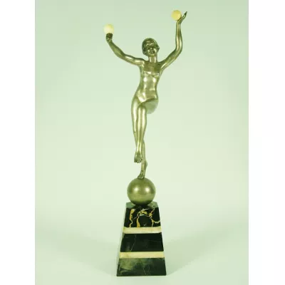 Französische Art Deko Bronze einer Nackten Tänzerin von Marcel Bouraine, ca. 1925