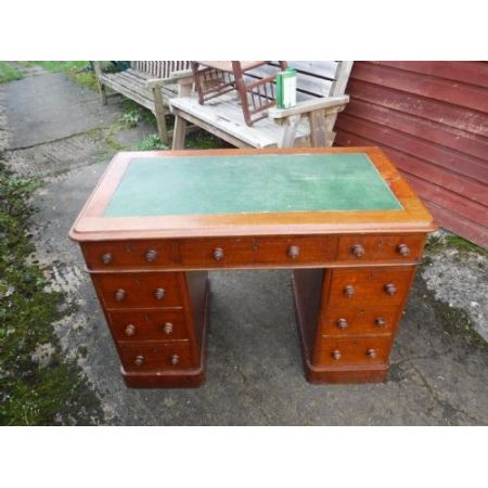 Schöner spätviktorianischer Schreibtisch Eiche 