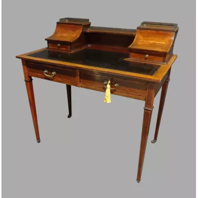 Schöner Mahagoni Damen Schreibtisch Carlton House