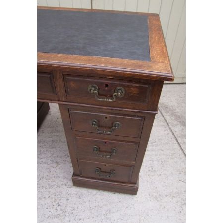 Schöner Maple and Co Schreibtisch Eiche Massivholz