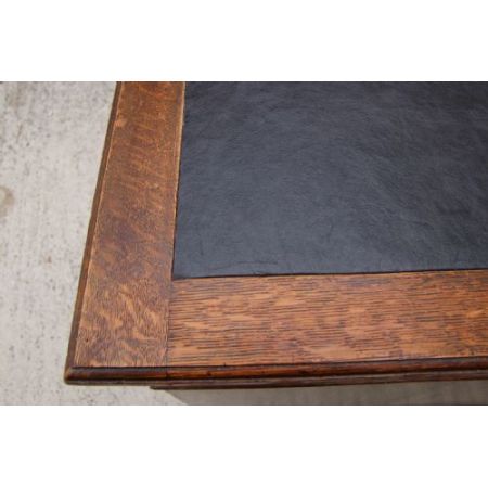 Schöner Maple and Co Schreibtisch Eiche Massivholz