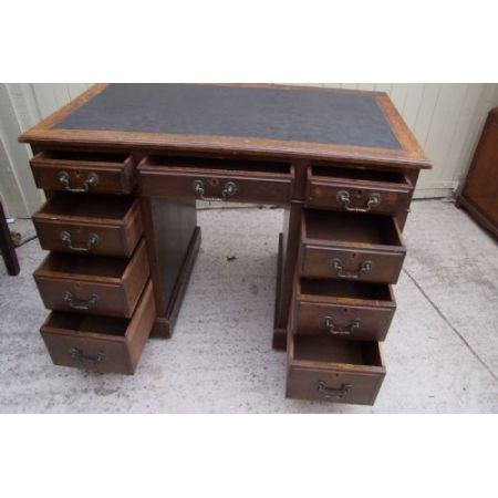 Schöner Maple and Co Schreibtisch Eiche Massivholz