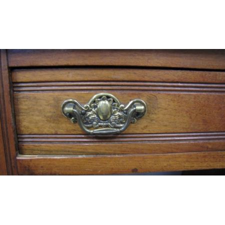 Schöner edwardianischer Mahagoni Schreibtisch Massivholz