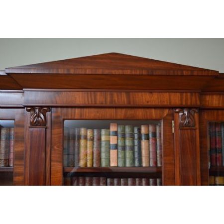 Großer Mahagoni Massivholz Bücherschrank William IV.