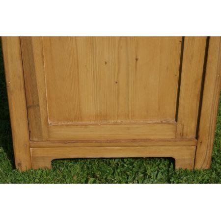 Schöner antiker deutscher Küchenschrank aus Kiefer