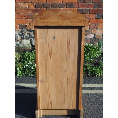 Wunderschöner Kiefer  Kommode  mit Intarsien