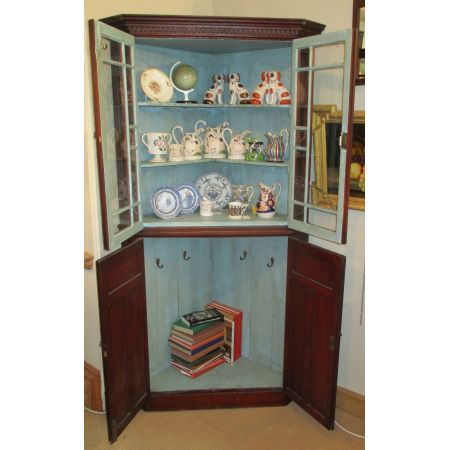 Schöner antiker   Kiefer Eck Schrank  aus england 1830