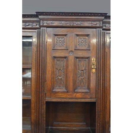 Großer Bücherschrank mit zehn Türenlarge aus geschnitzem Eichenholz, Edwardian 1890