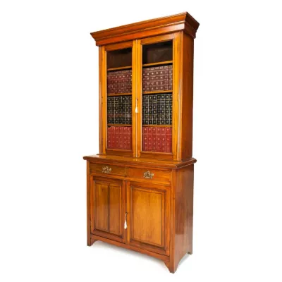 Massiver, Viktorianischer Bibliotheken Bücherschrank aus Walnuss von 1890