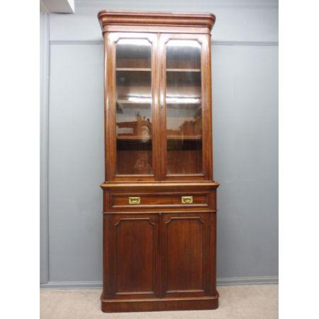 Massives, viktorianisches Bücherregal mit abgerundeten Ecken aus dem 19JH