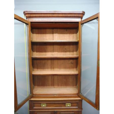 Massives, viktorianisches Bücherregal mit abgerundeten Ecken aus dem 19JH