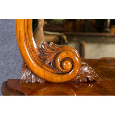 Viktorianisches Sideboard mit Spiegel aus Nussbaum