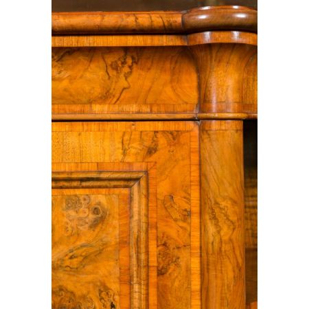 Viktorianisches Sideboard mit Spiegel aus Nussbaum