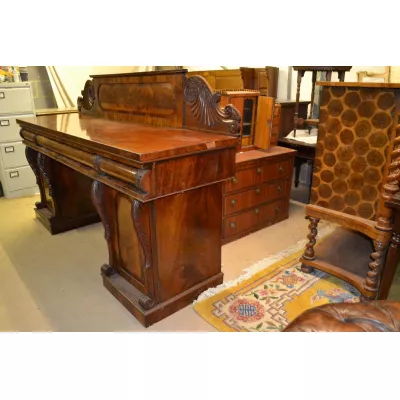 Massives Mahagoni Sideboard aus dem 19 JH