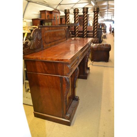 Massives Mahagoni Sideboard aus dem 19 JH