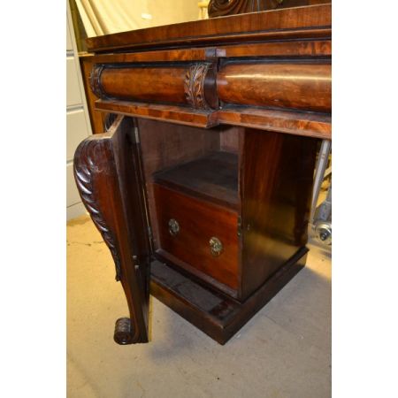 Massives Mahagoni Sideboard aus dem 19 JH