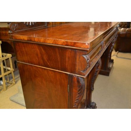 Massives Mahagoni Sideboard aus dem 19 JH