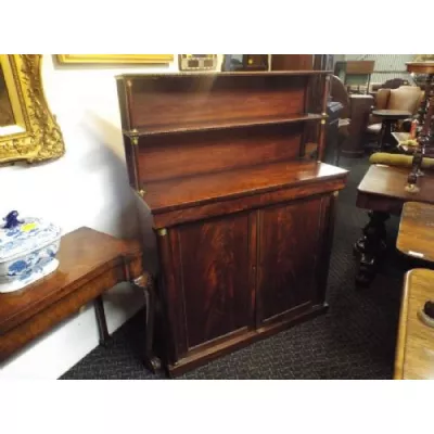 Massives Mahagoni Sideboard  aus 1800  Original