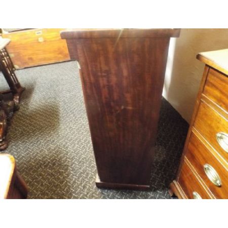 Massives Mahagoni Sideboard  aus 1800  Original