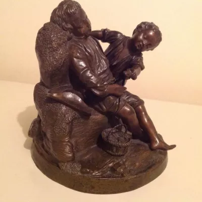 Französische Bronzeskulptur schlafender Angler, ca. 1850