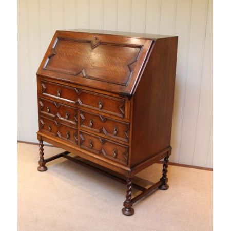 Massiver Eichen Sekretär von 1920 Jacobian style 