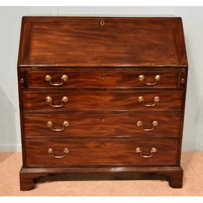 Massiver, hübscher George III Mahagoni Sekretär 1830