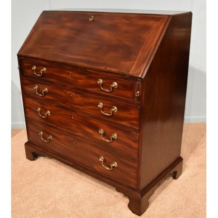 Massiver, hübscher George III Mahagoni Sekretär 1830